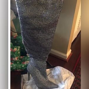 Elegant Silver Rhinestone Women's Boots